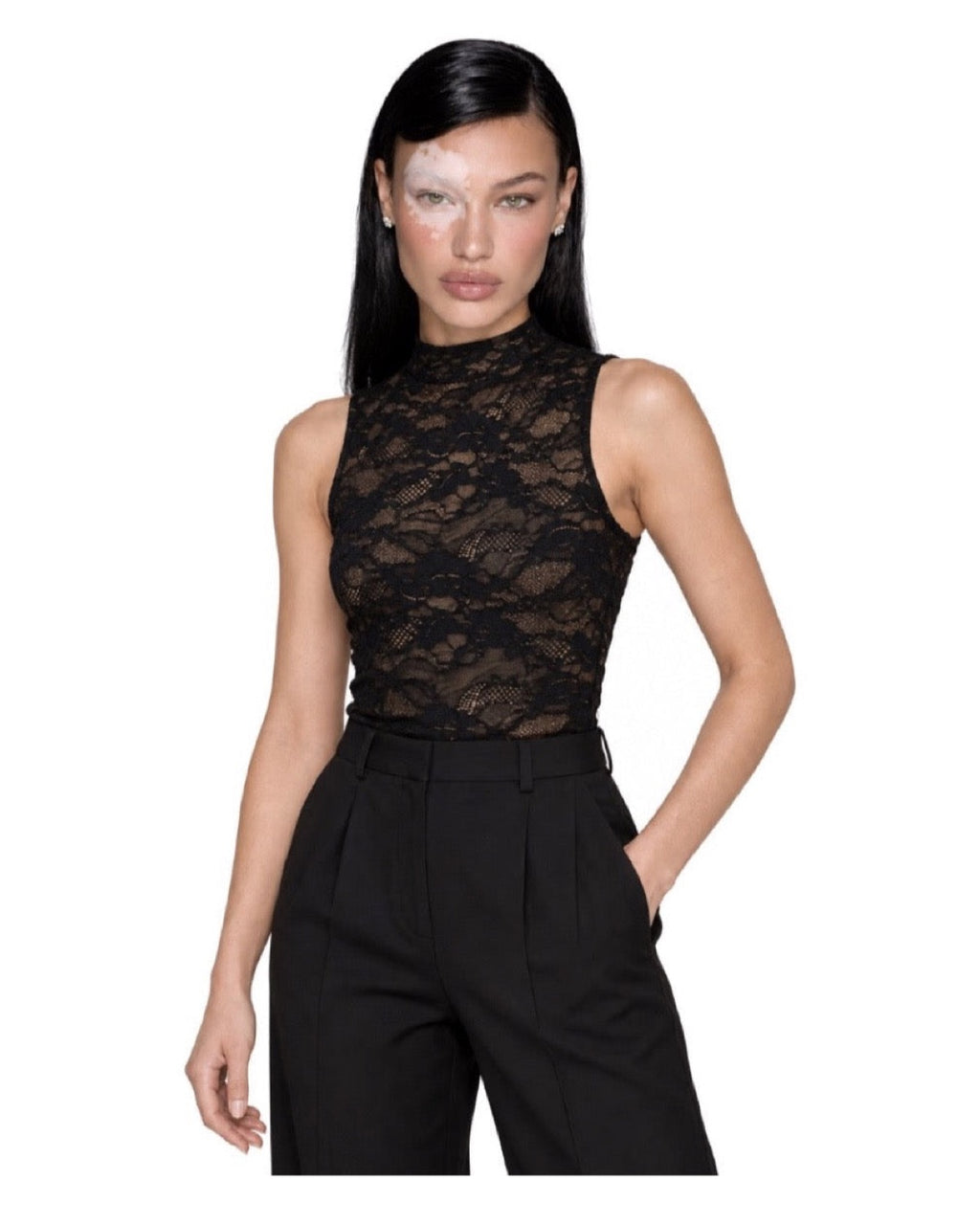 Body en dentelle florale  Col montant  Sans manches