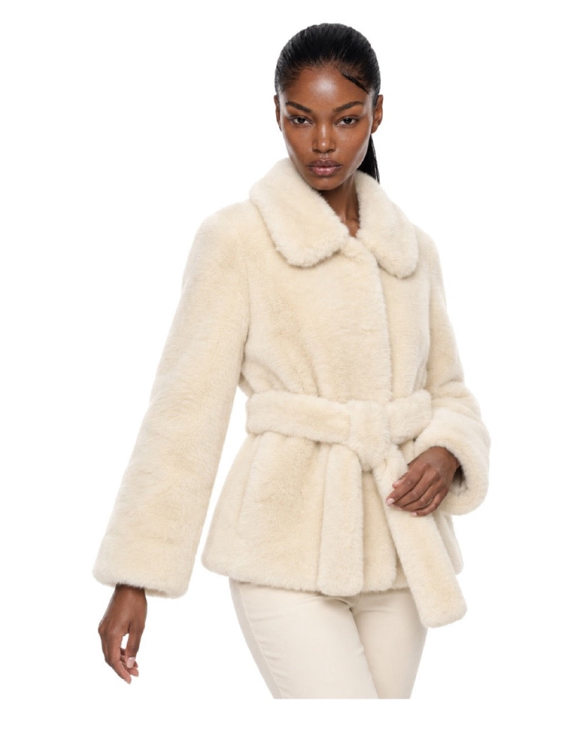 Manteau court en fausse fourrure Col claudine