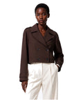 Trench court croisé Col tailleur et pattes de serrage